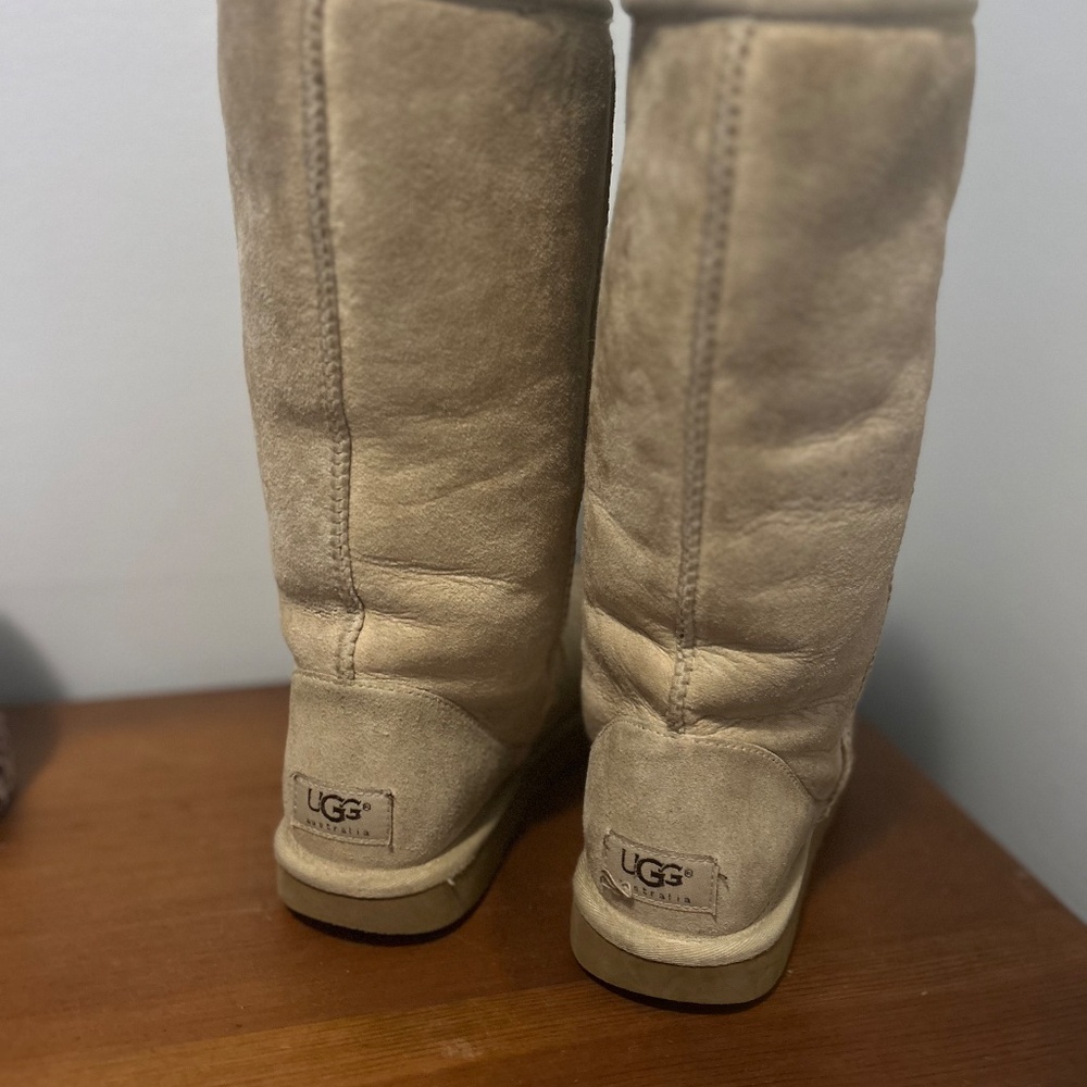 UGG Australia Classic Tall Boots Sand Beige Suede Shearling Women’s Size 7 - Picture 3 of 5